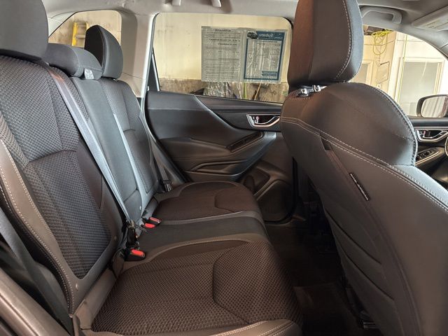 2021 Subaru Forester Premium - Photo 15
