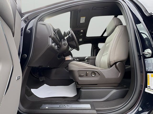 2022 GMC Yukon SLT - Photo 12