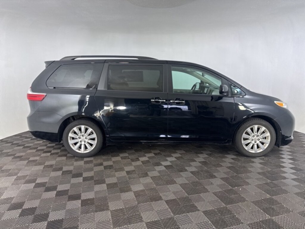 Used 2015 Toyota Sienna Van