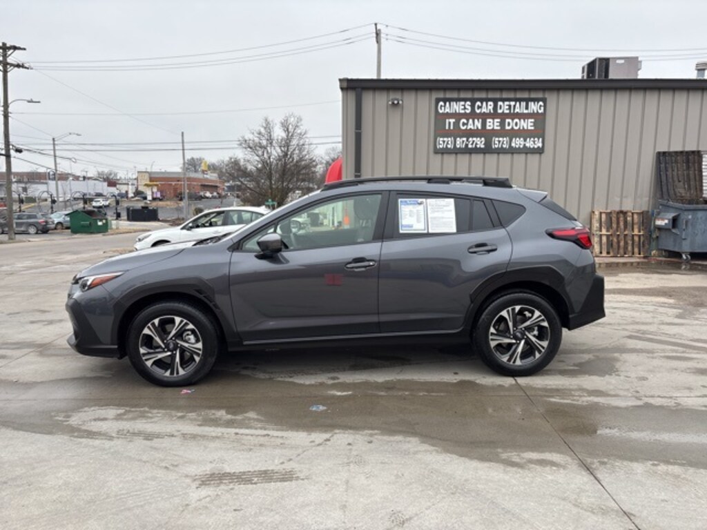 Used 2025 Subaru Crosstrek Premium SUV
