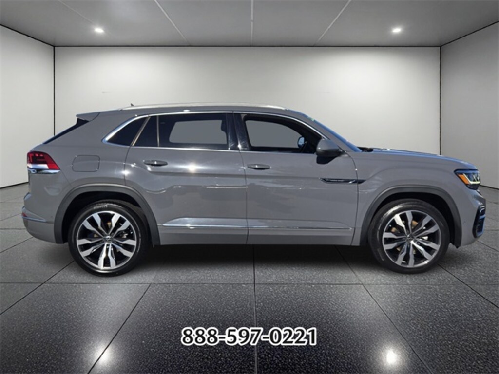 Used 2022 Volkswagen Atlas Cross Sport 3.6L V6 SEL Premium R-Line SUV