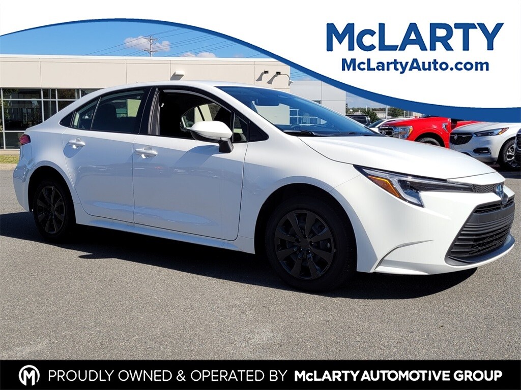 Used 2025 Toyota Corolla Hybrid Sedan