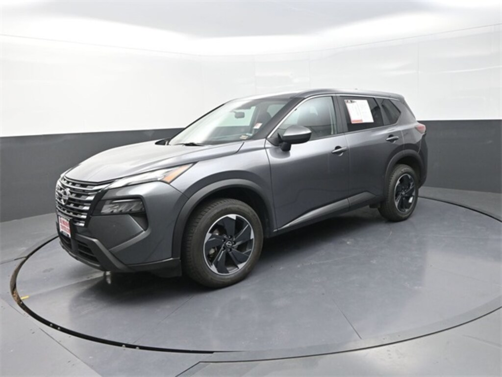 Used 2024 Nissan Rogue SV SUV