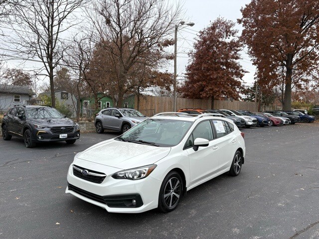 2022 Subaru Impreza Premium photo 3