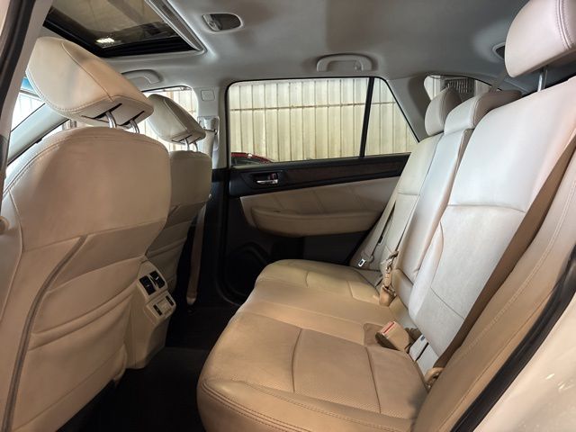 2018 Subaru Outback Limited - Photo 14