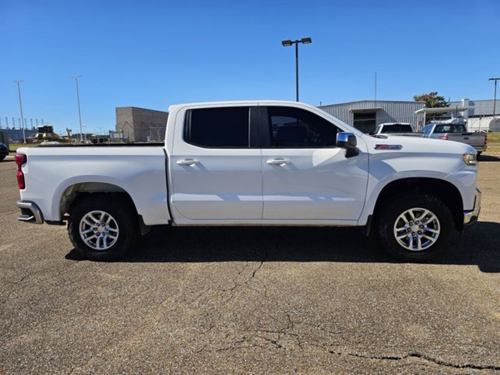 Used 2019 Chevrolet Silverado 1500 LT Truck Crew Cab