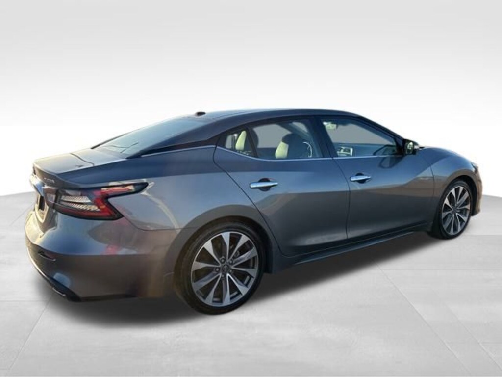 Used 2023 Nissan Maxima Platinum Sedan