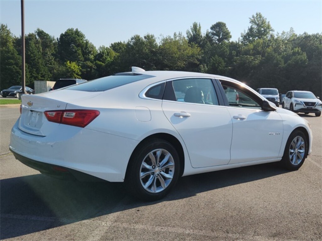 Used 2025 Chevrolet Malibu 1LT Sedan
