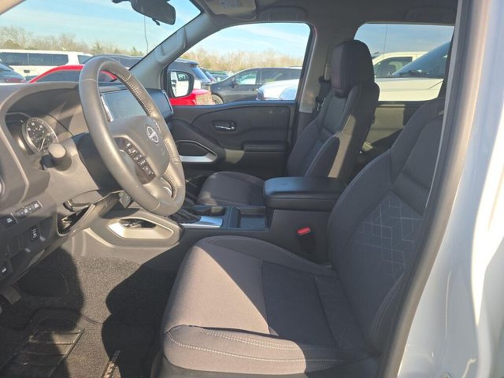 Certified 2025 Nissan Frontier SV Truck Crew Cab