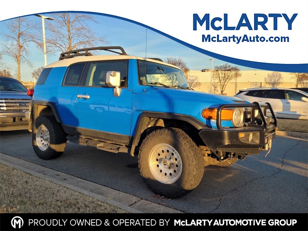 Used 2008 Toyota FJ Cruiser Base SUV