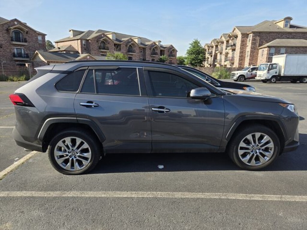 Used 2020 Toyota RAV4 Limited SUV