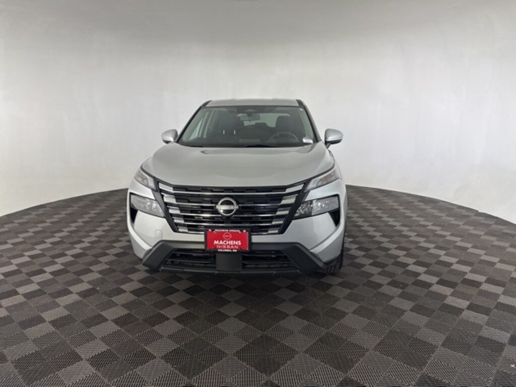 Used 2024 Nissan Rogue SV SUV