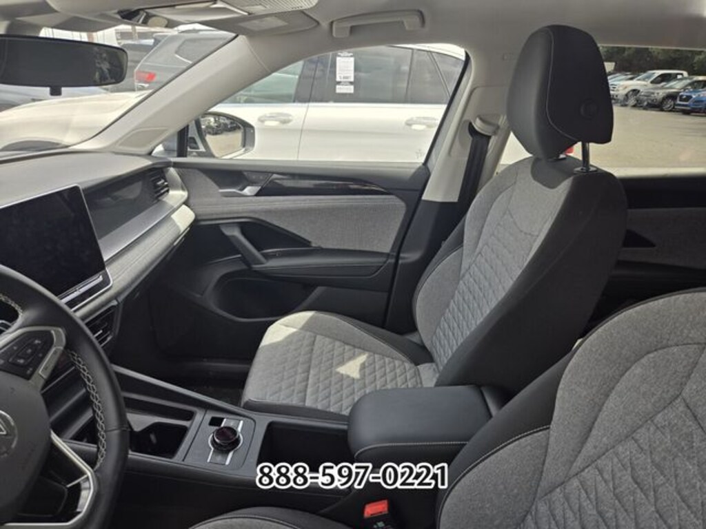 Used 2025 Volkswagen Tiguan 2.0T S SUV
