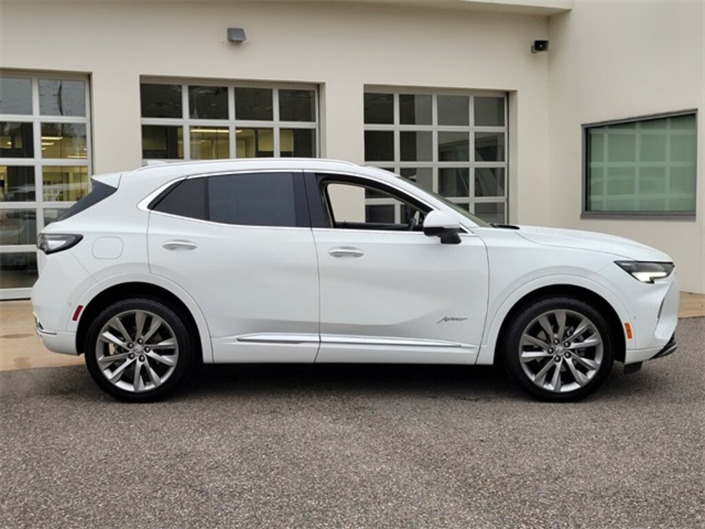 Used 2022 Buick Envision Avenir SUV