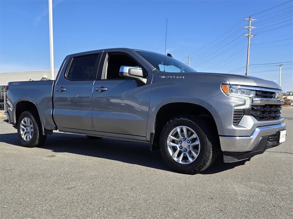 Used 2023 Chevrolet Silverado 1500 LT Truck Crew Cab