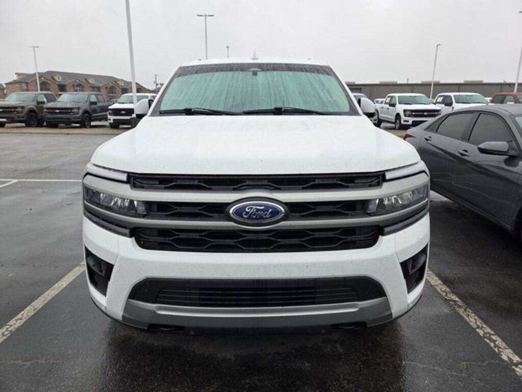 Used 2023 Ford Expedition XLT SUV