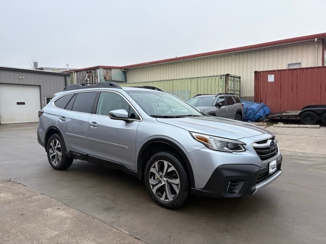 2022 Subaru Outback Limited's photo