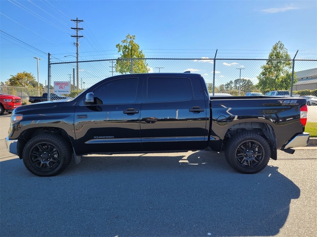 Used 2021 Toyota Tundra Truck CrewMax