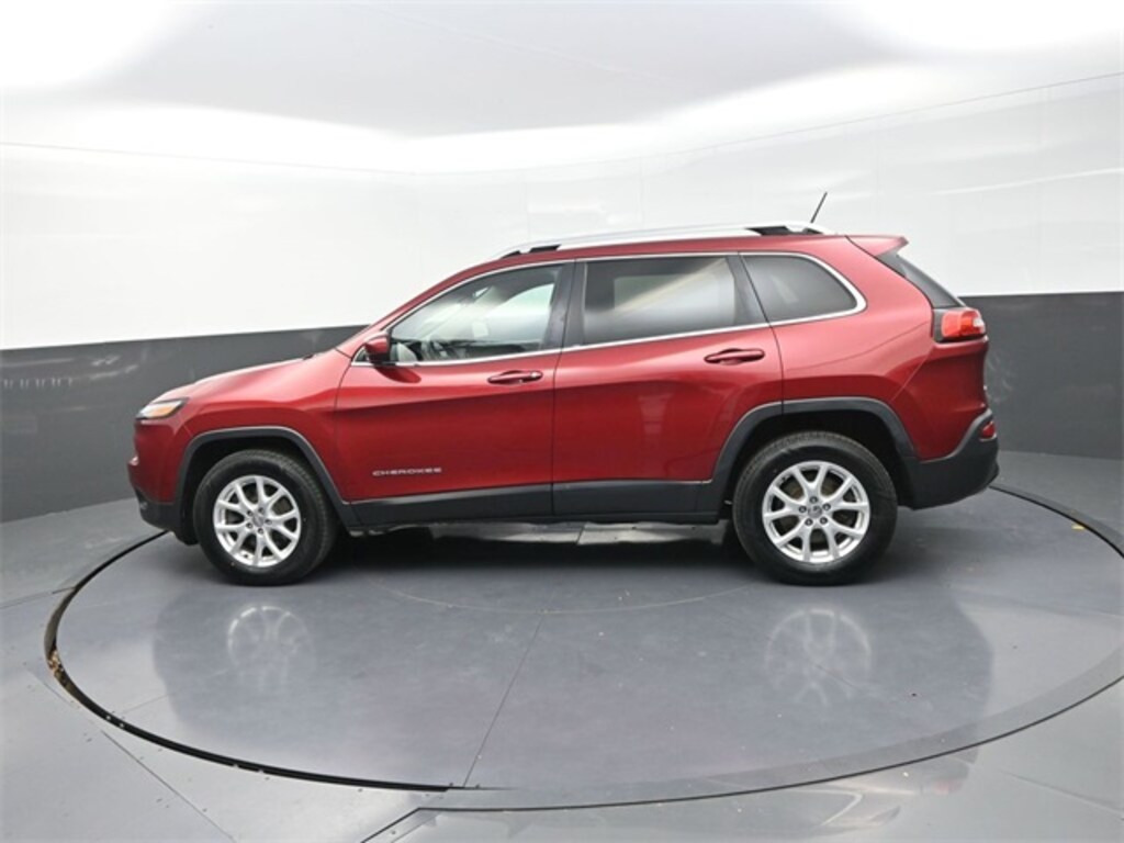 Used 2015 Jeep Cherokee Latitude 4x4 SUV