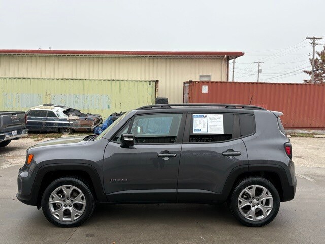 2022 Jeep Renegade Limited photo 4