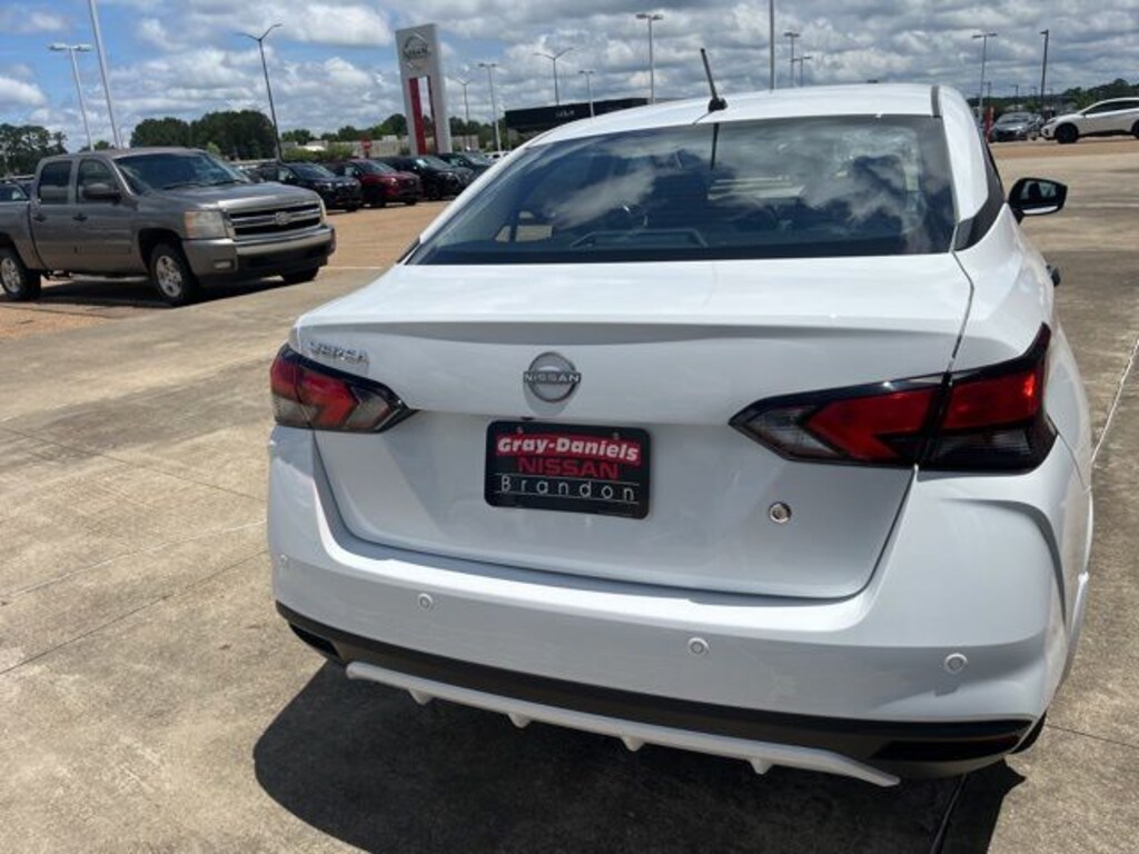 Used 2025 Nissan Versa 1.6 S Sedan
