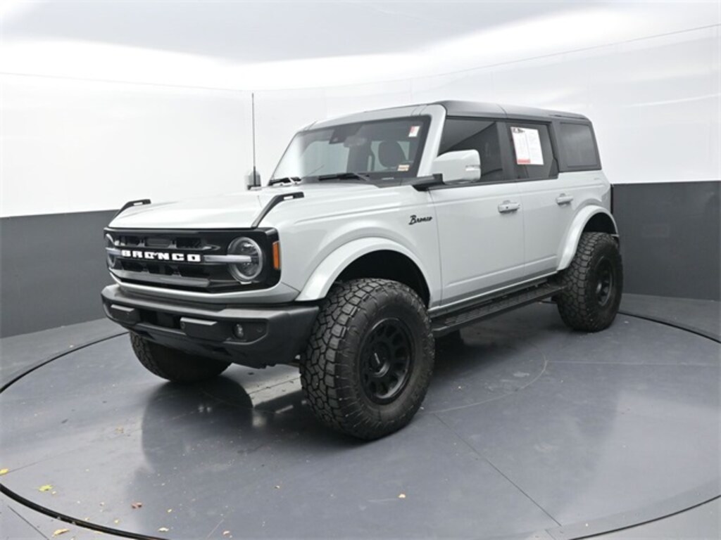 Used 2024 Ford Bronco Outer Banks SUV