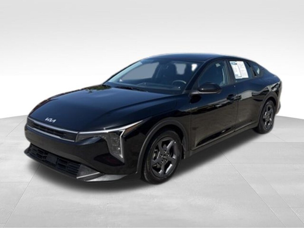Used 2025 Kia K4 LXS Sedan