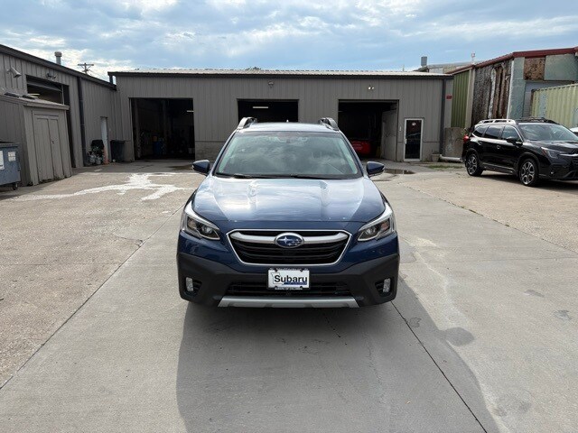 2022 Subaru Outback Limited photo 2