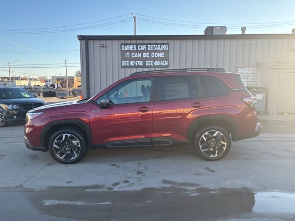 New 2025 Subaru Forester Limited Hybrid SUV