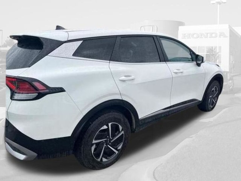 Used 2025 Kia Sportage Hybrid LX SUV
