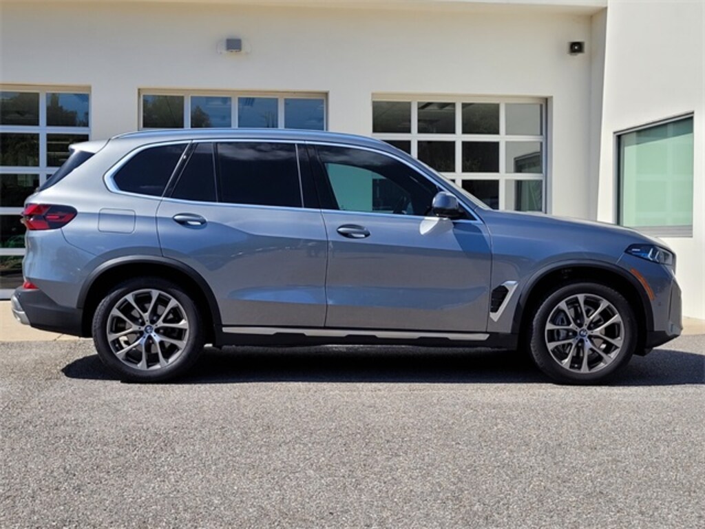 Used 2024 BMW X5 sDrive40i SUV