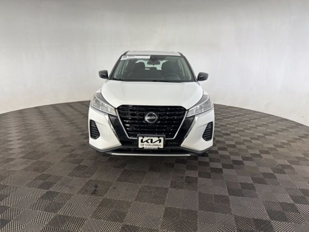 Used 2022 Nissan Kicks S SUV