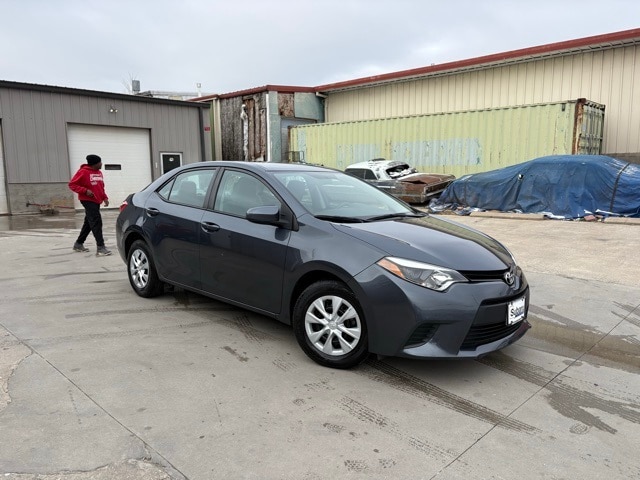 2015 Toyota Corolla L's photo