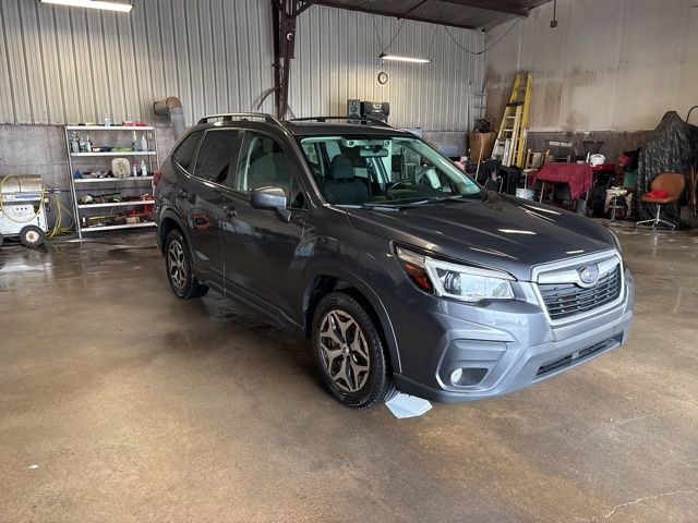 2021 Subaru Forester Premium's photo