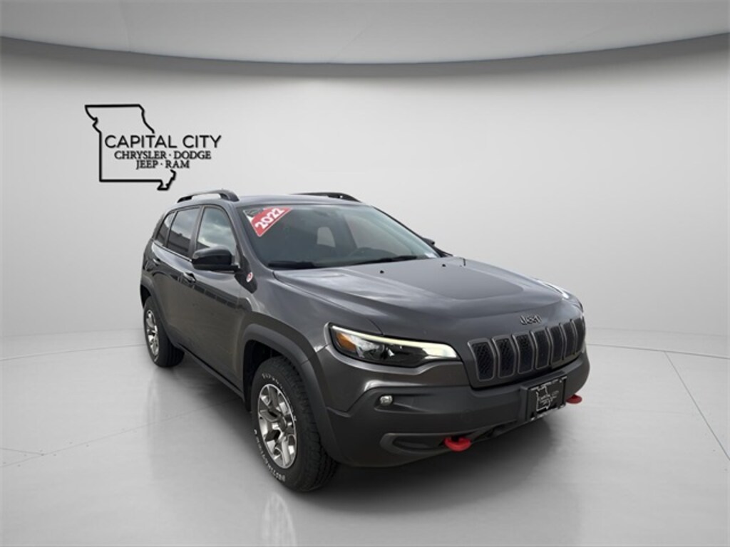 Used 2022 Jeep Cherokee Trailhawk SUV