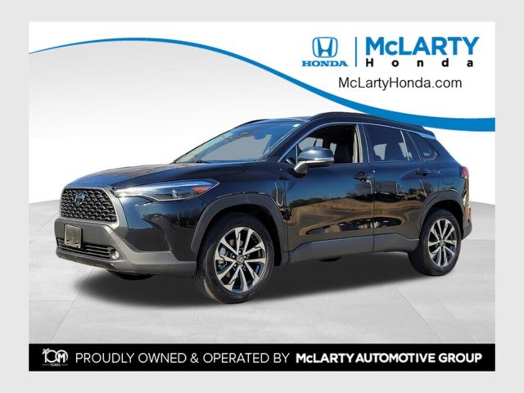 Used 2025 Toyota Corolla Cross XLE SUV