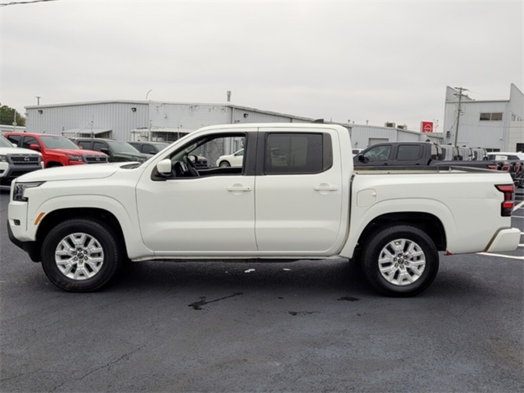 Used 2022 Nissan Frontier SV Truck Crew Cab