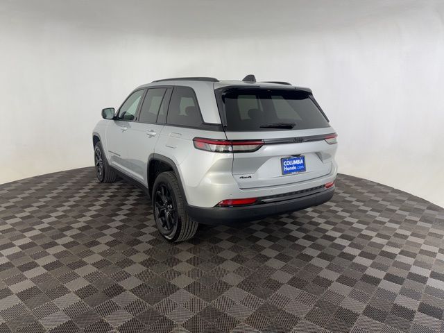2025 Jeep Grand Cherokee Altitude - Photo 10