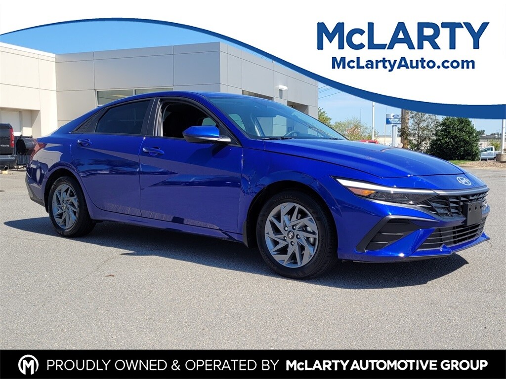 Used 2024 Hyundai Elantra SEL Sedan
