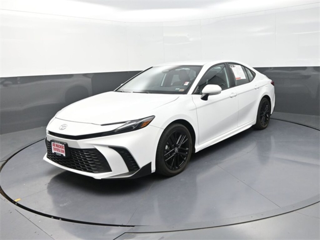 Used 2025 Toyota Camry Sedan