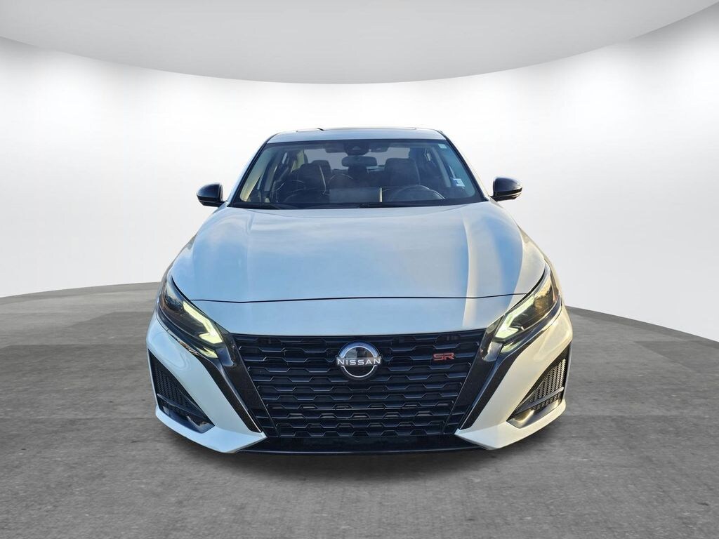 Used 2023 Nissan Altima SR VC-Turbo Sedan