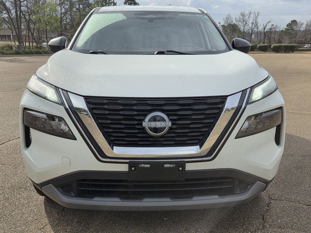 Used 2023 Nissan Rogue S SUV