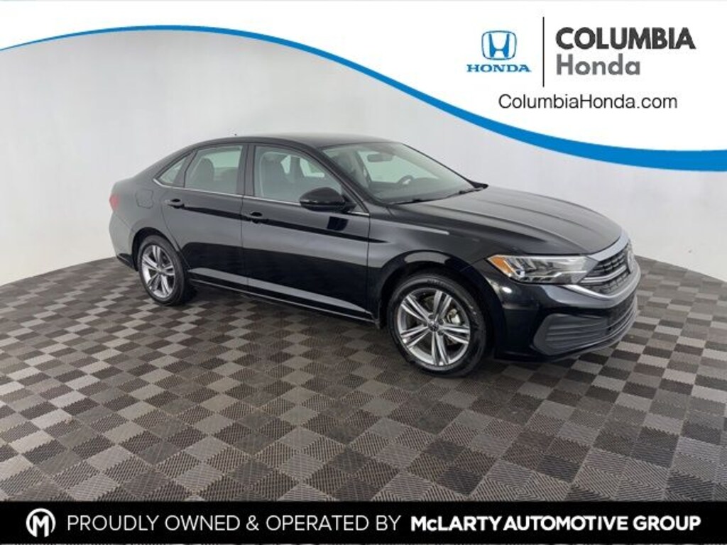 Used 2024 Volkswagen Jetta 1.5T SE Sedan