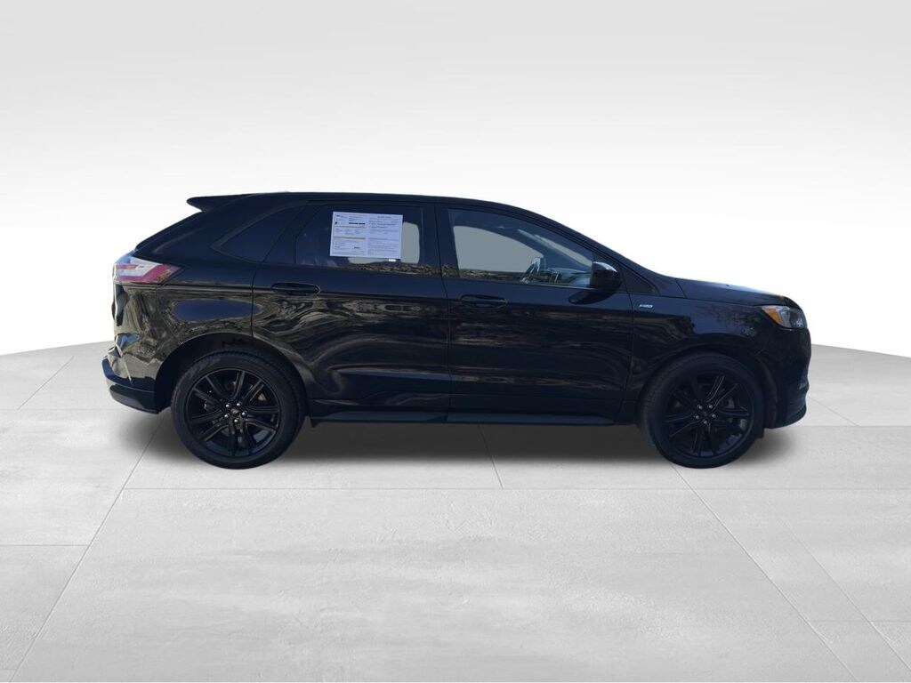 Used 2022 Ford Edge SUV