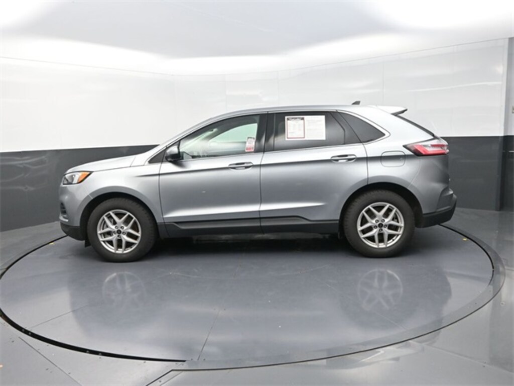 Used 2024 Ford Edge SUV