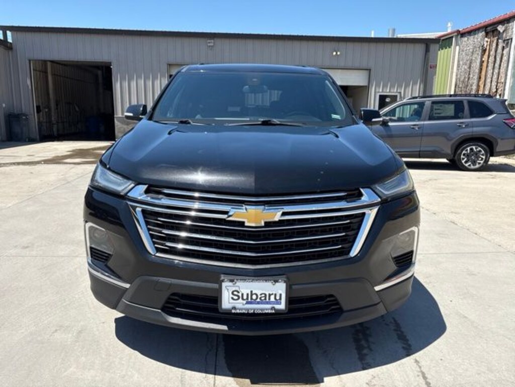 Used 2023 Chevrolet Traverse LT Cloth w/1LT SUV