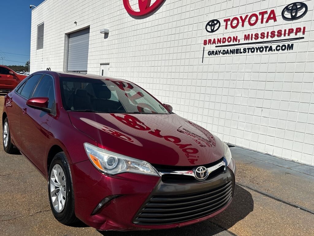Used 2016 Toyota Camry Sedan