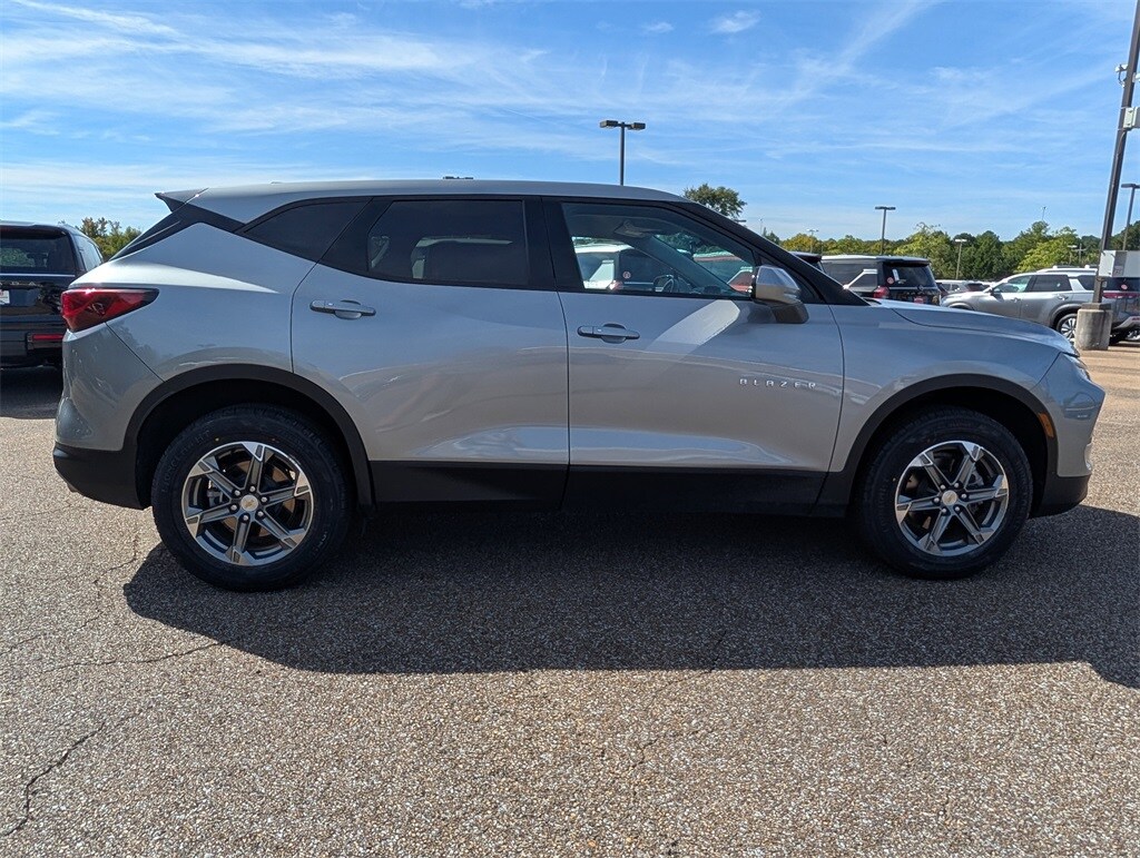 Used 2024 Chevrolet Blazer LT w/2LT SUV