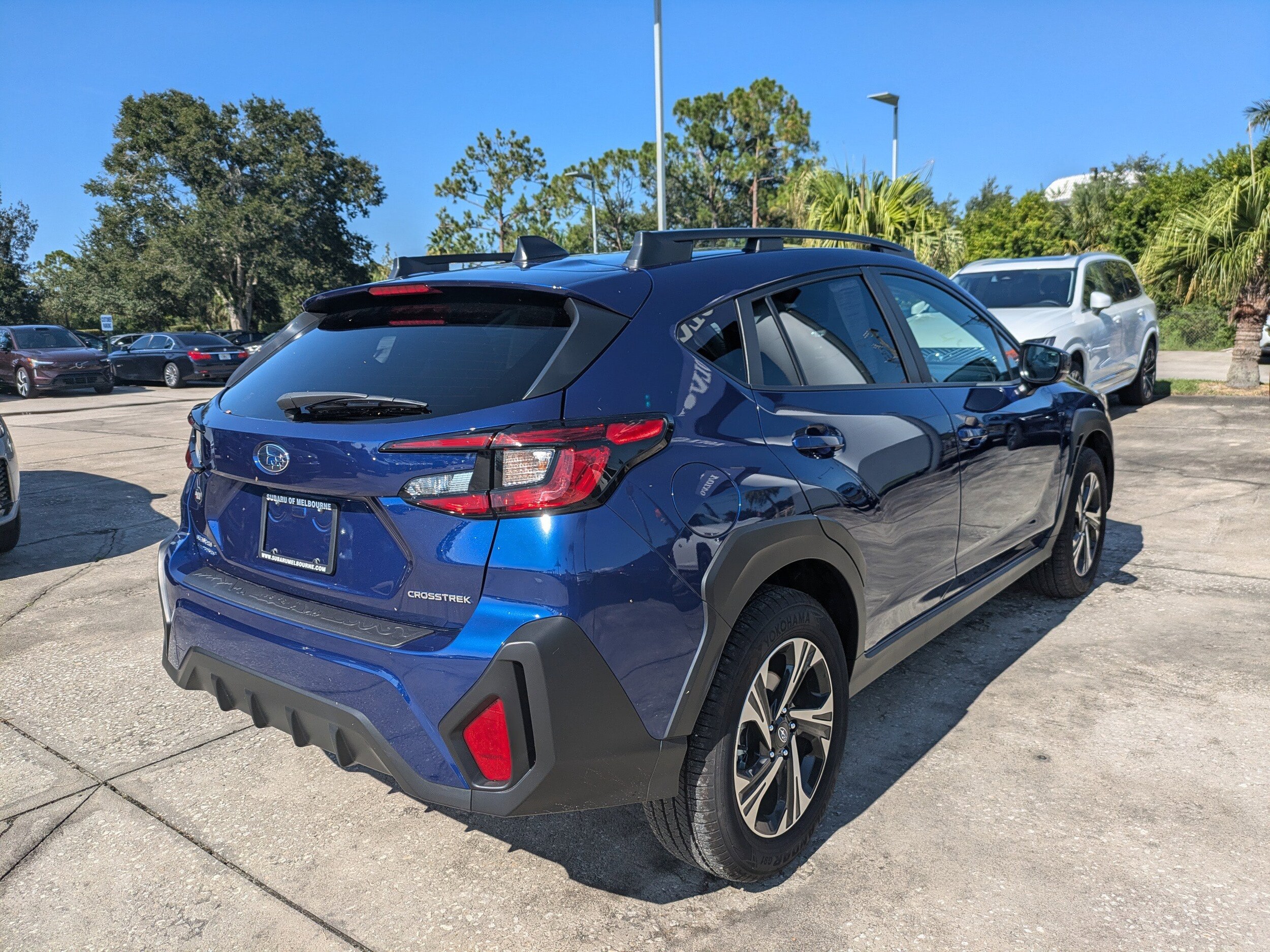 2025 Subaru Crosstrek Premium photo 4