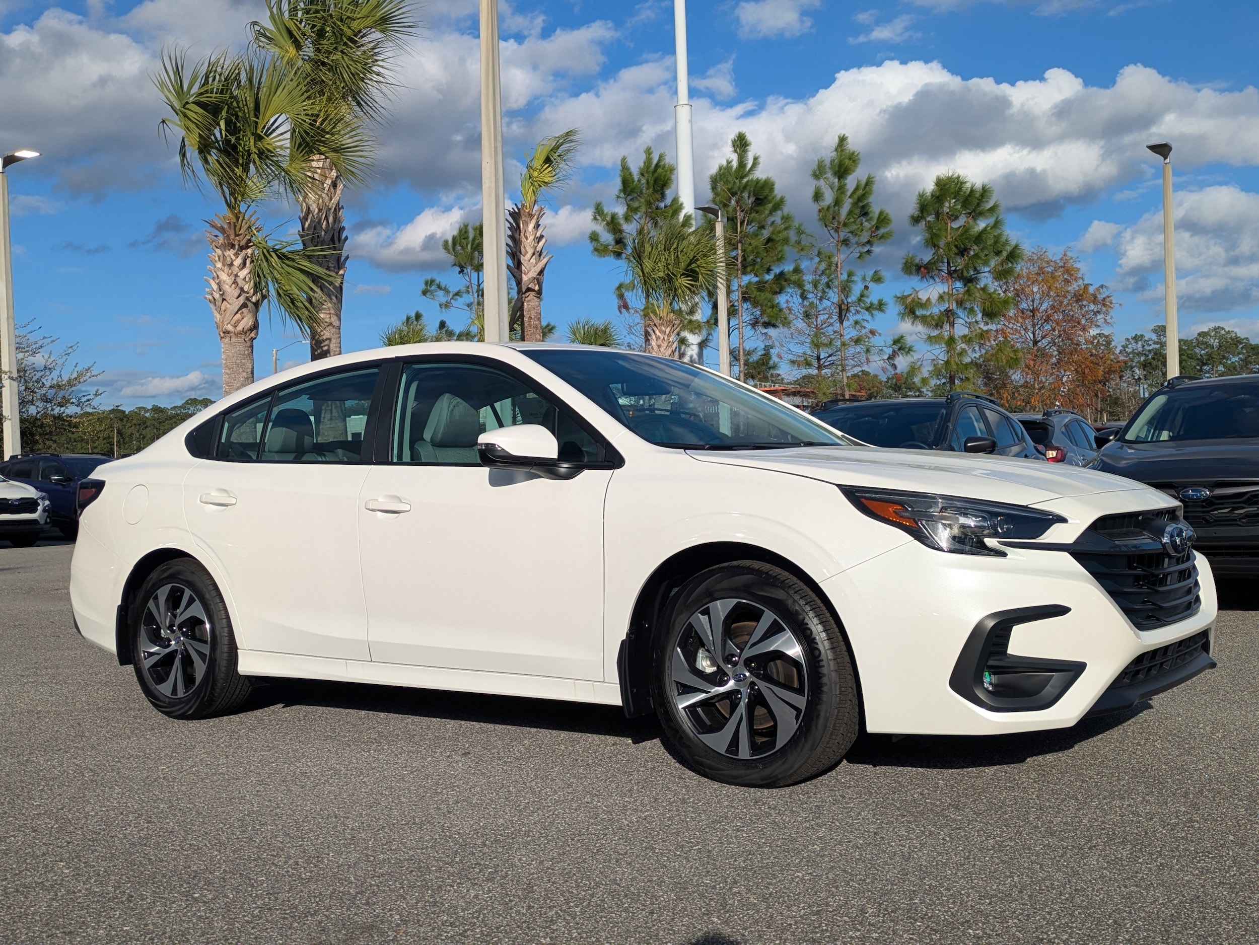 2025 Subaru Legacy Premium's photo